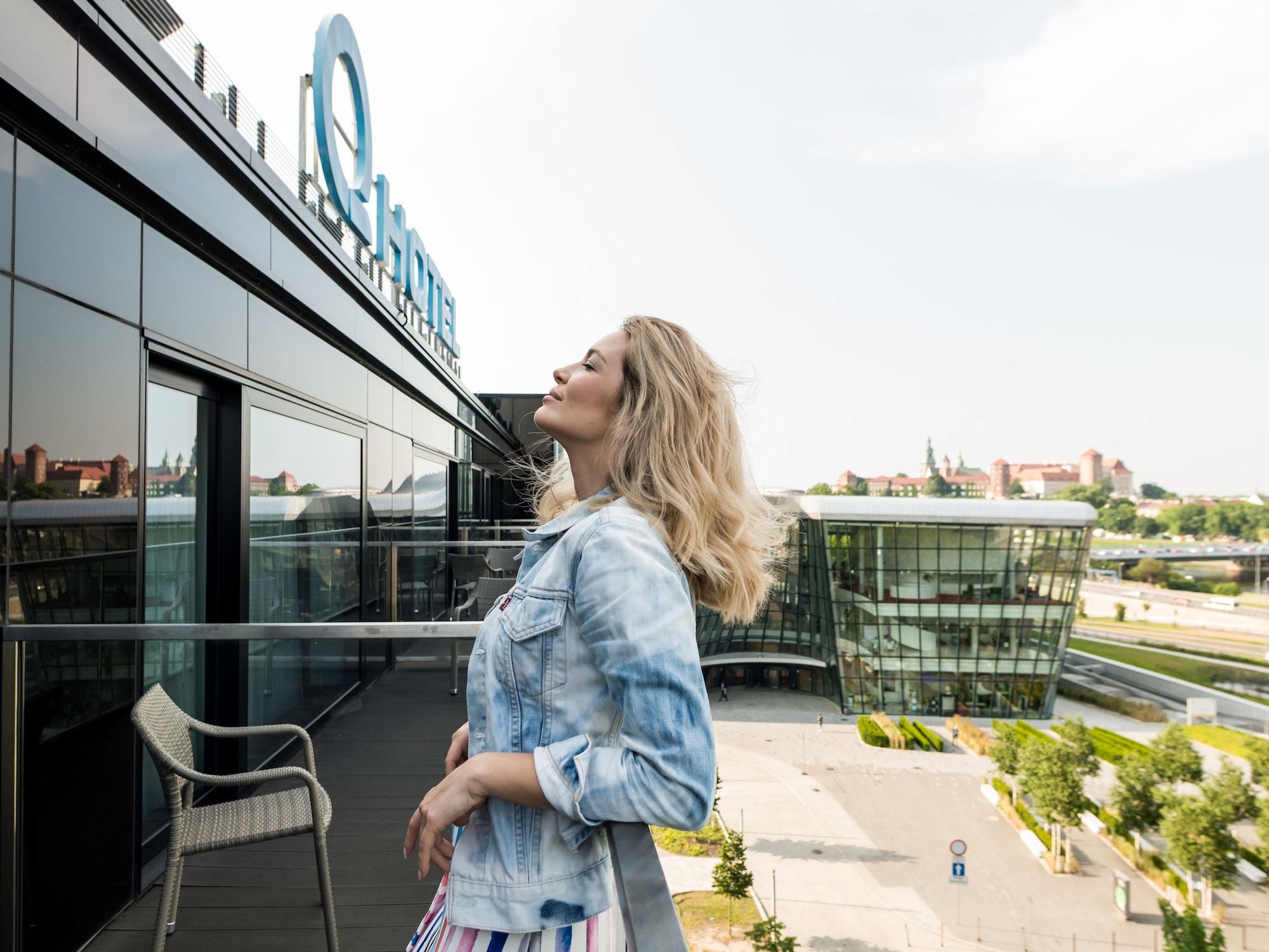 Q Hotel Plus Krakow Luaran gambar
