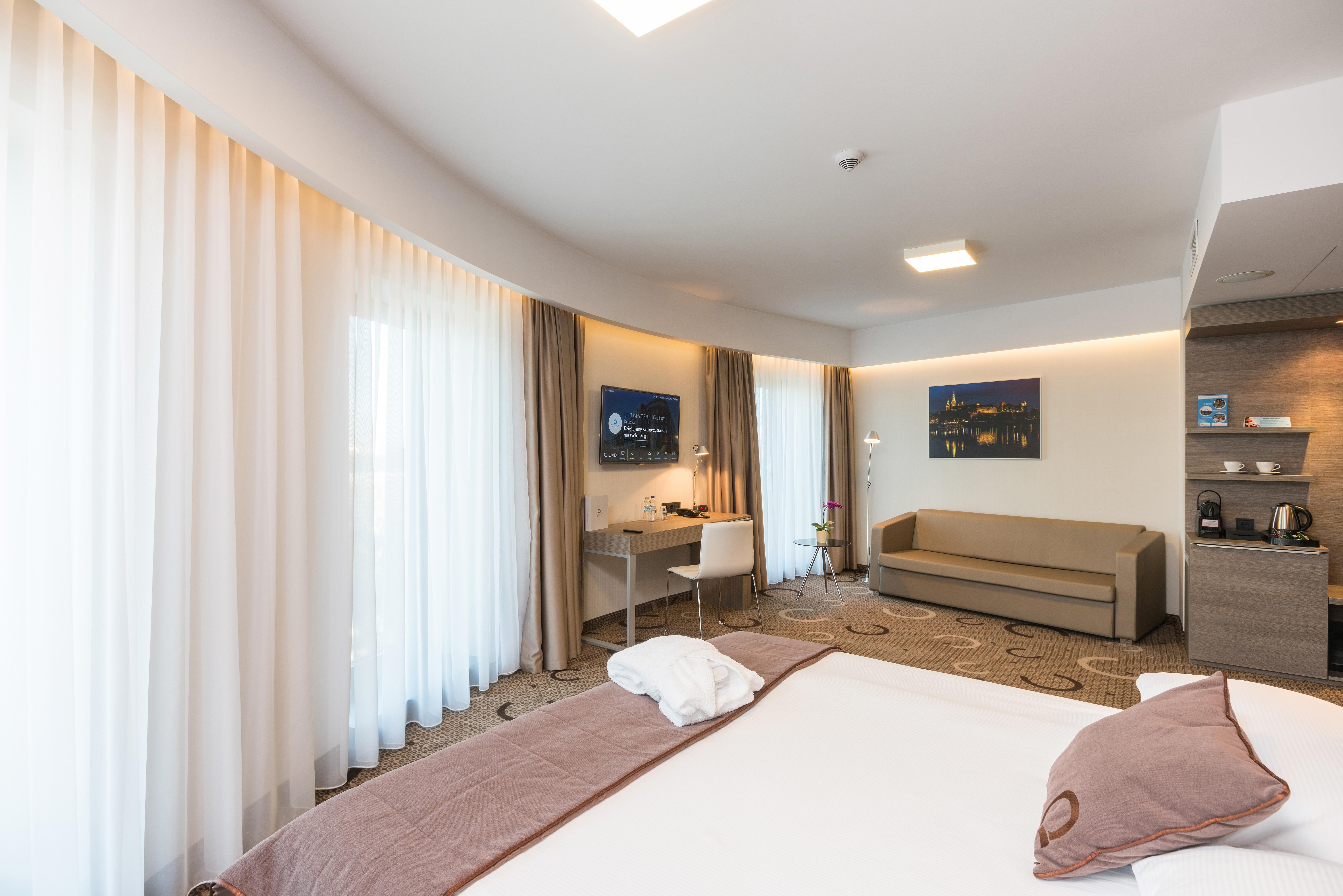 Q Hotel Plus Krakow Luaran gambar