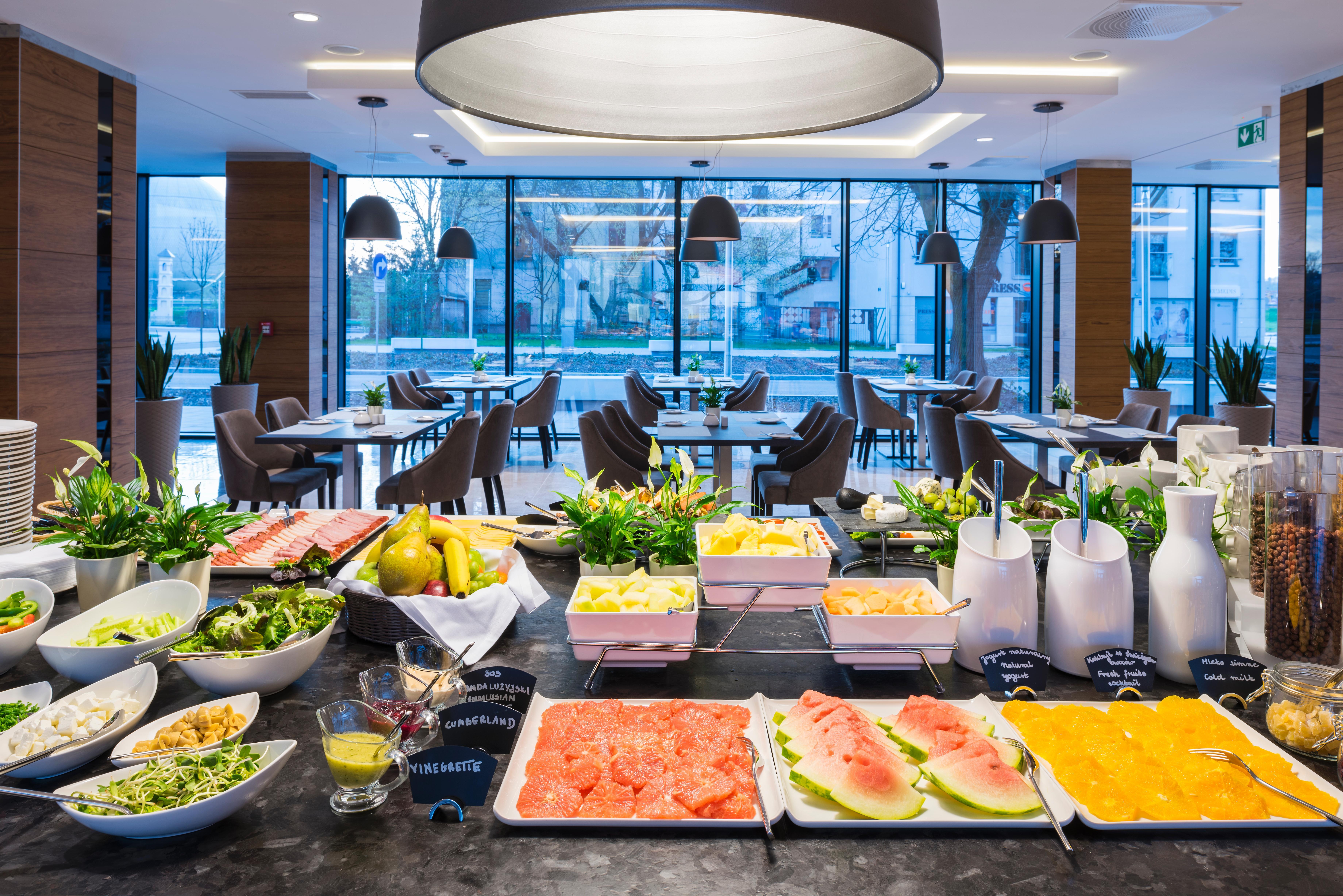 Q Hotel Plus Krakow Luaran gambar