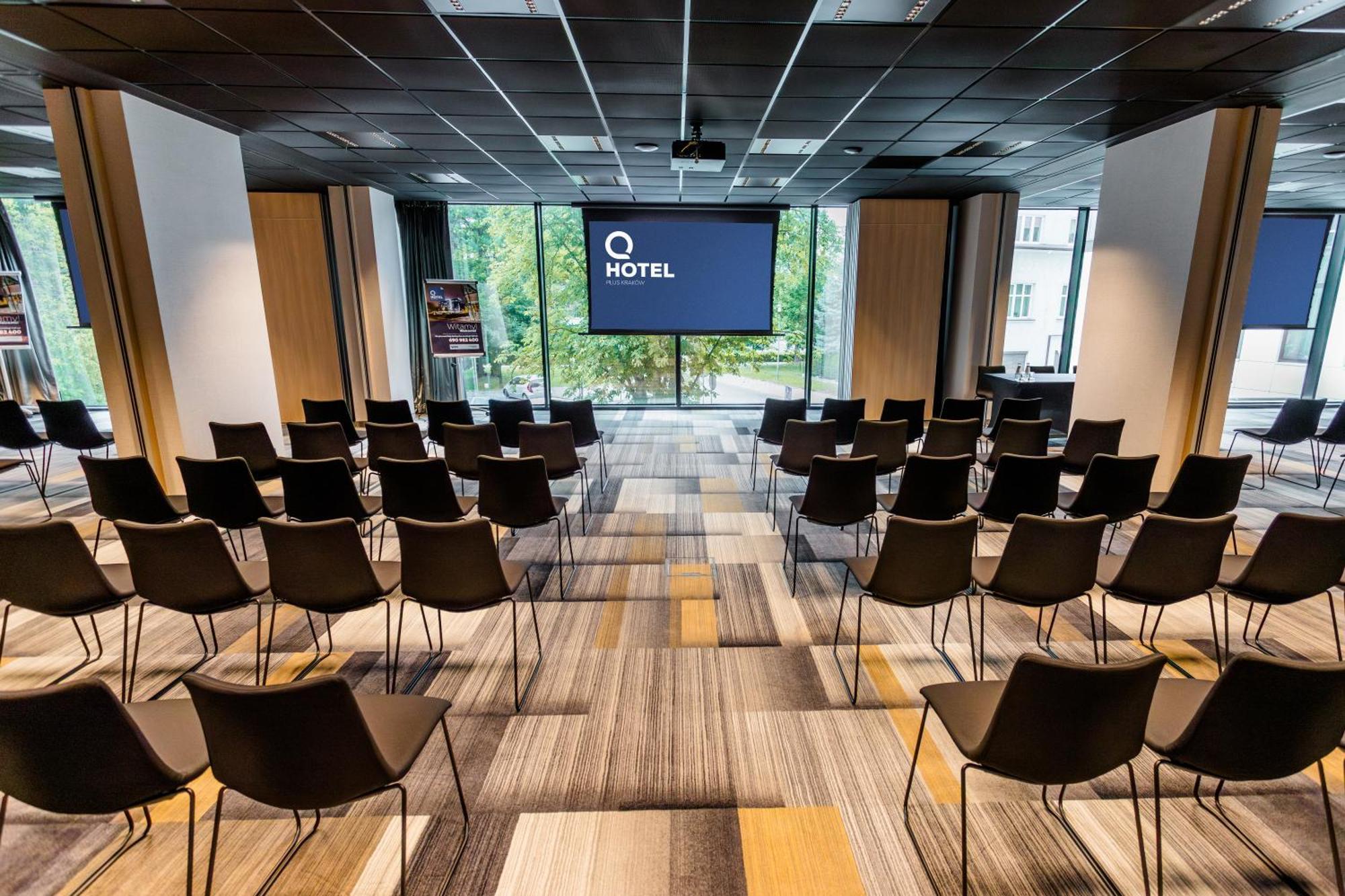 Q Hotel Plus Krakow Luaran gambar