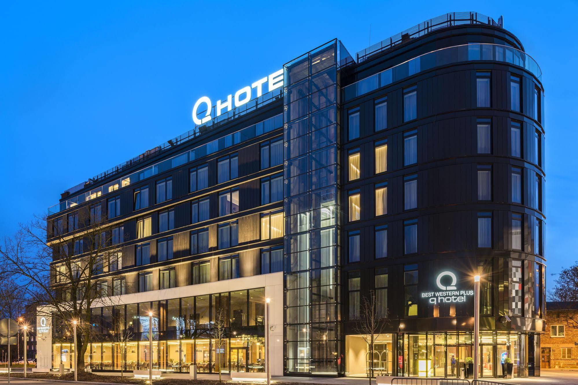 Q Hotel Plus Krakow Luaran gambar
